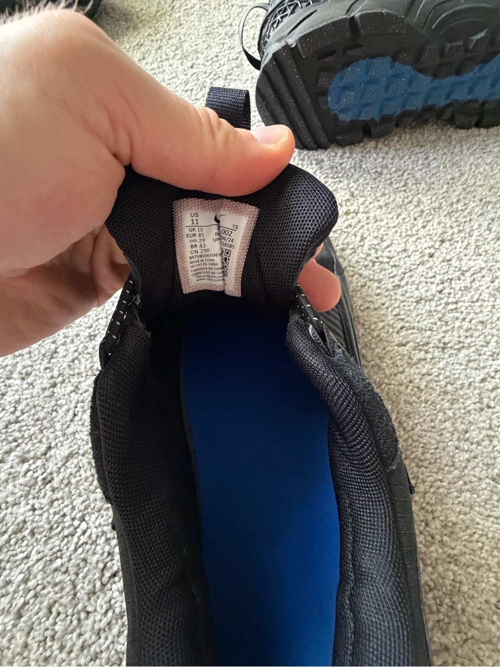 Nike Vomero Shoes - Picture 5 of 5